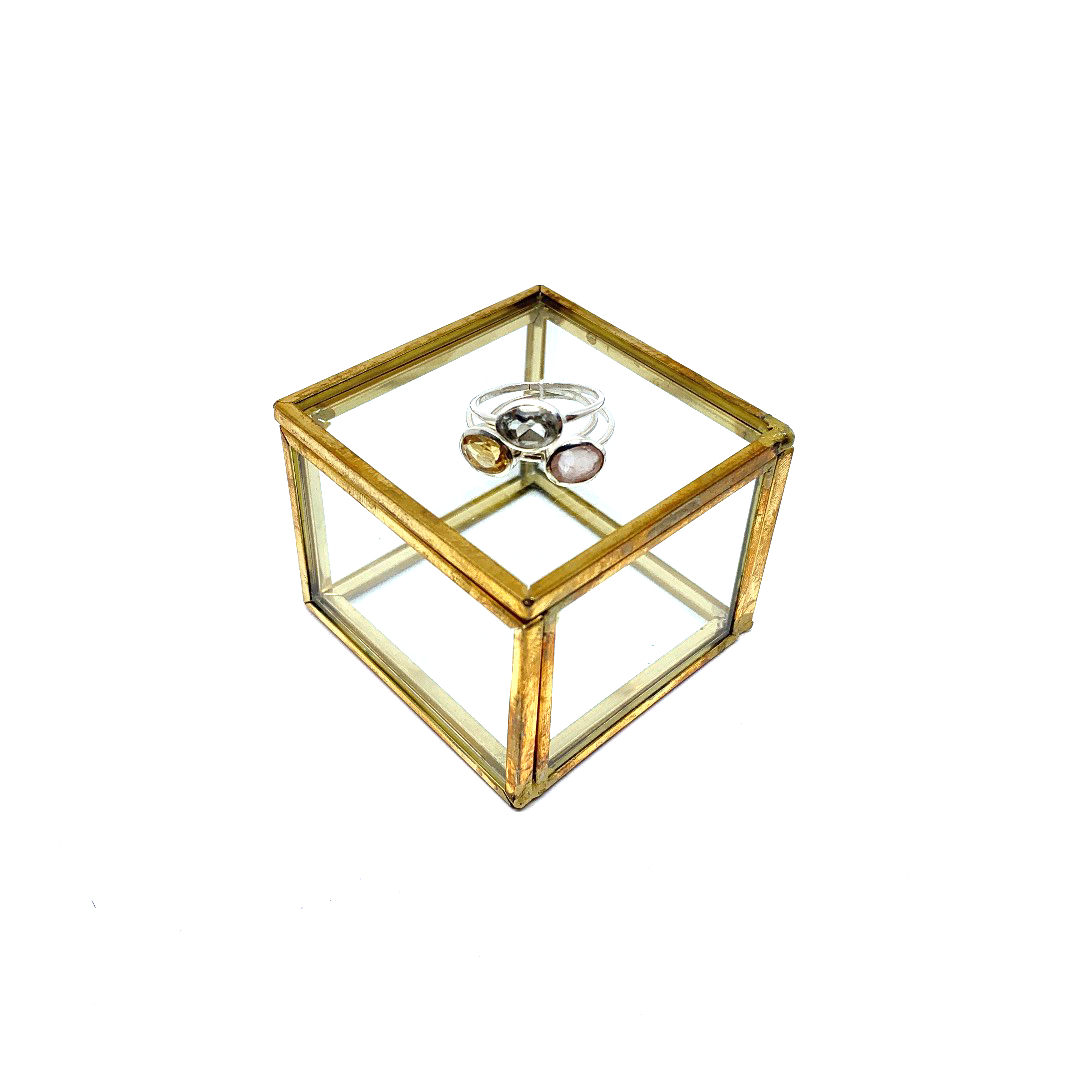 3 Rings pastel yellow