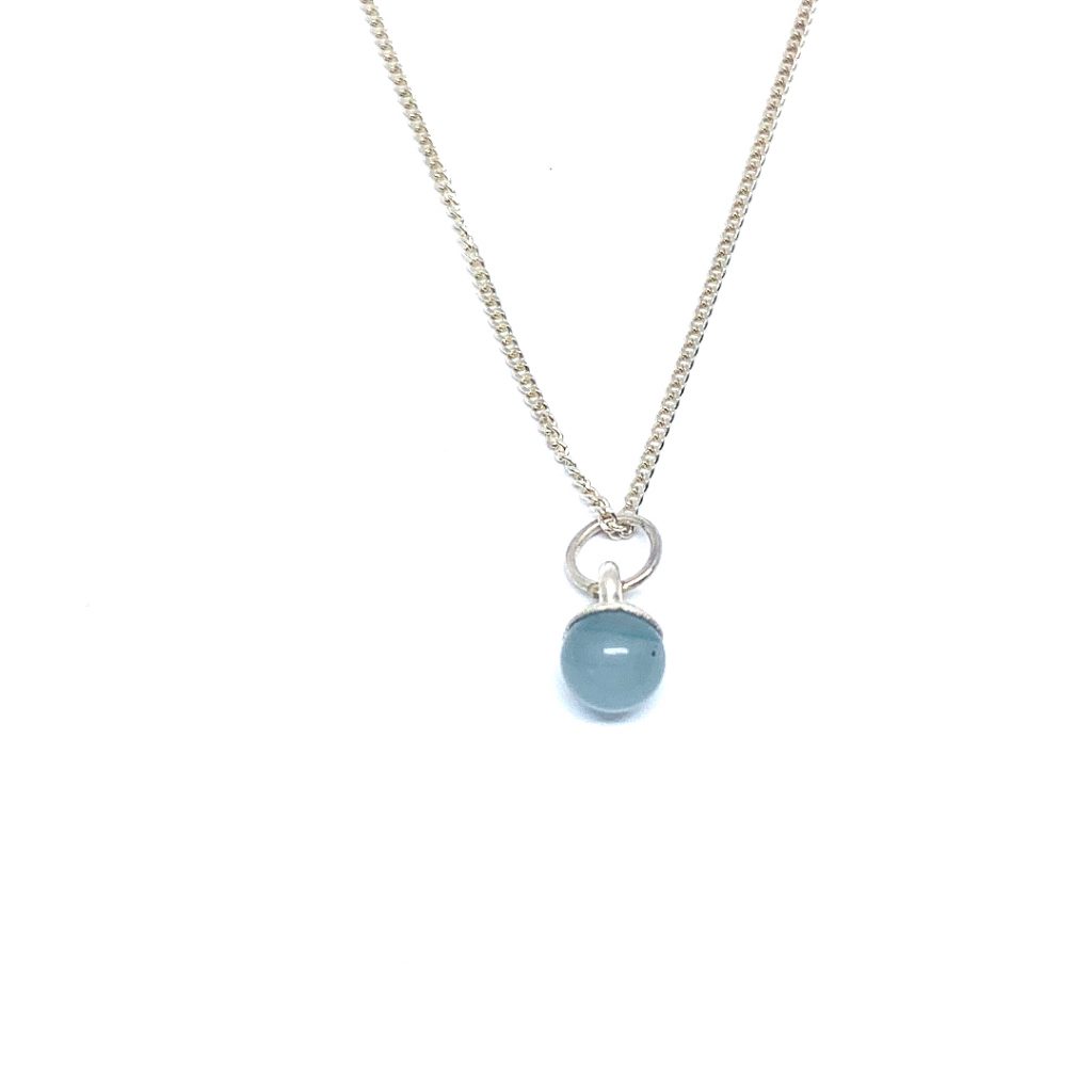 Chalcedoon bolletje ketting 6 mm