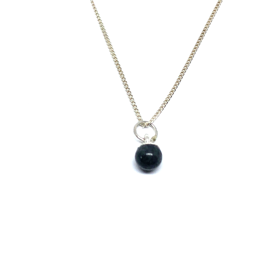 Labradoriet bolletje ketting 6 mm
