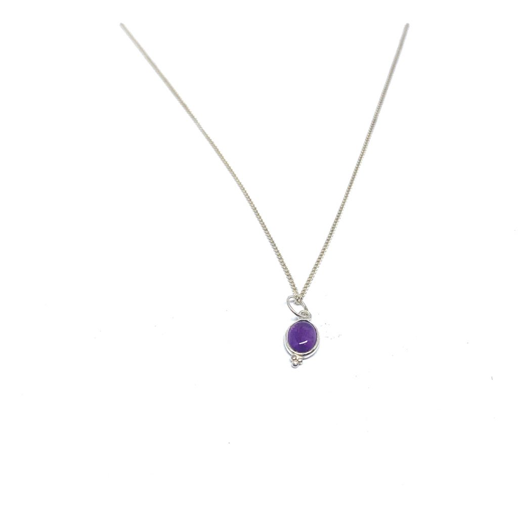 Ketting met  Amethist groot 10mm