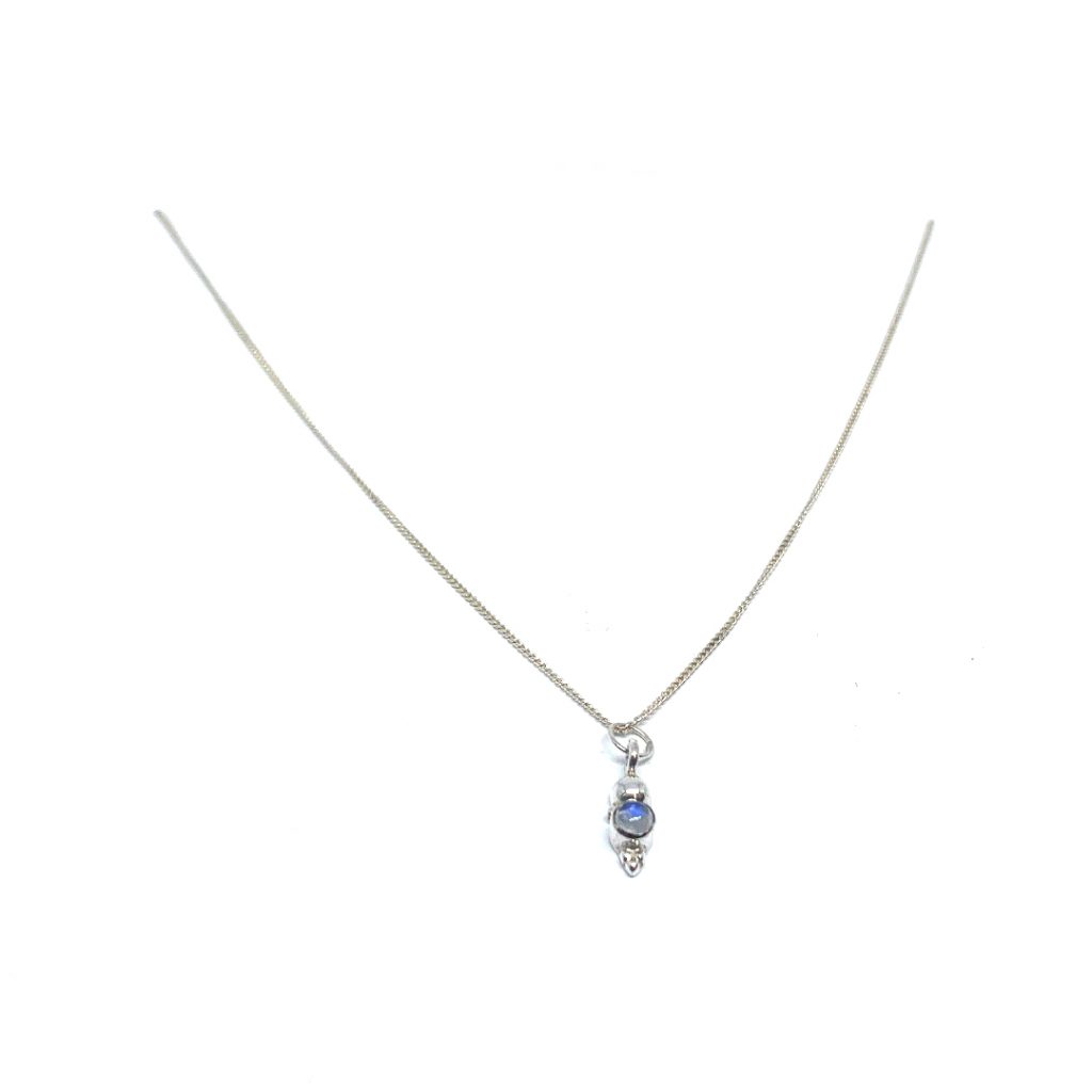 Ketting met  Regenboog Maansteen hanger bolletjes